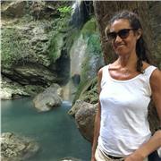 Laureata in Lettere e giornalista professionista offre ripetizioni di Italiano, Latino, Greco, Storia, Filosofia